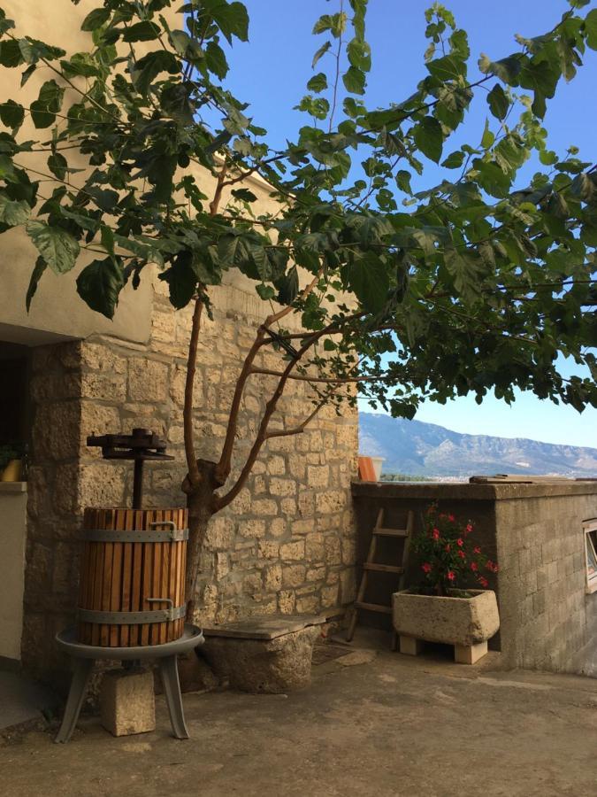 Guesthouse Cipre Lumbarda Exterior photo